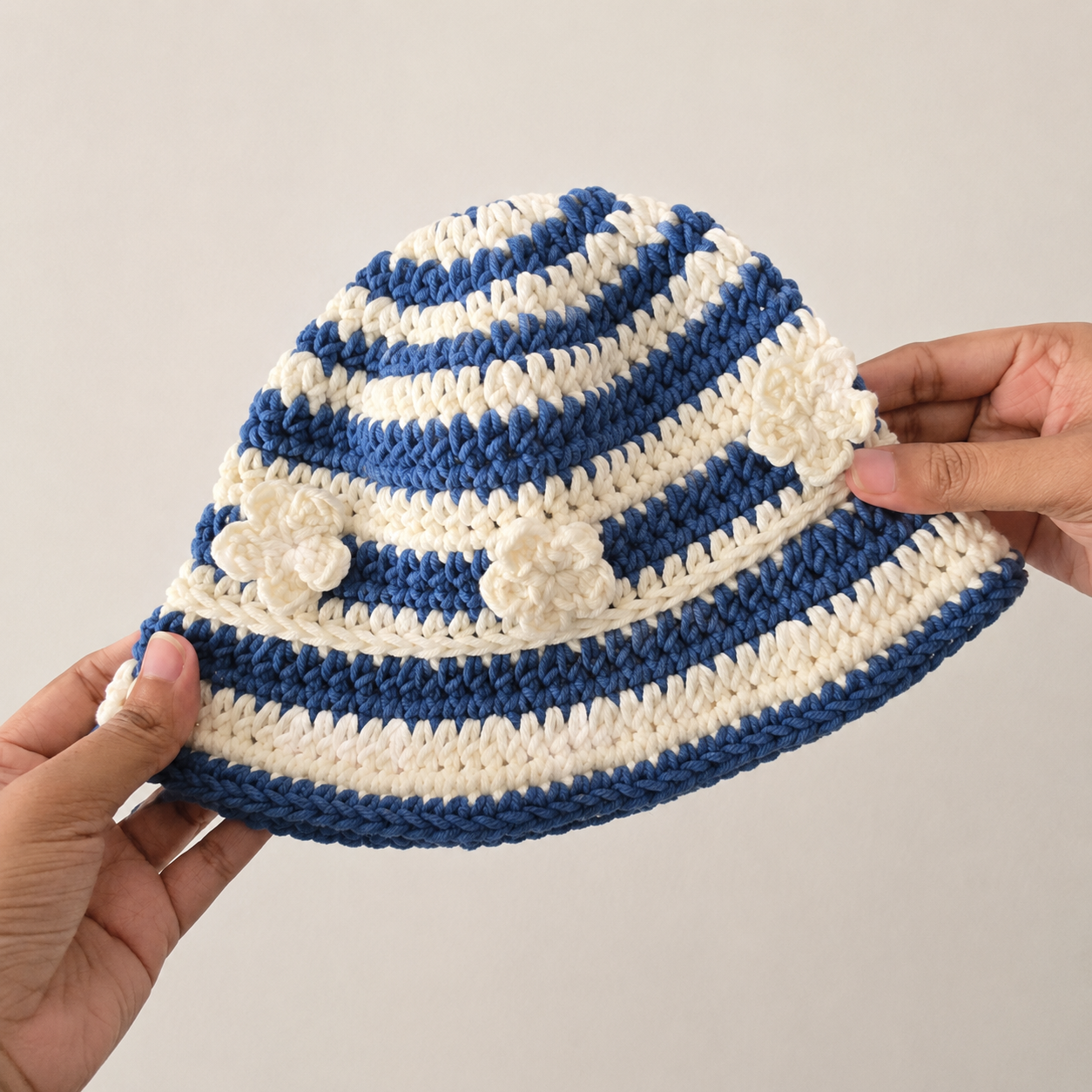 Daisy Drop Bucket Hat Crochet Pattern PDF | Beginner Bucket Hat Tutorial | Floral Summer Hat | Easy Crochet Hat Pattern | Instant Digital Download