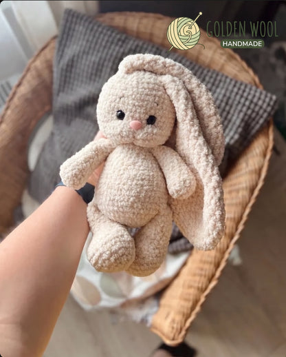 Velvet Bunny Crochet Pattern PDF | Plush Amigurumi Bunny - Golden Wool